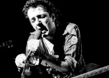 The Clash 1977 R.I. Punk Joe Strummer